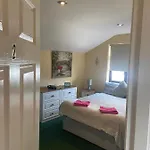 Edwards Cosy 3* Galway