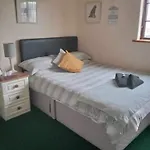 Edwards Cosy 3* Galway