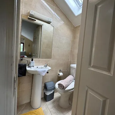 Edwards Cosy Guest house