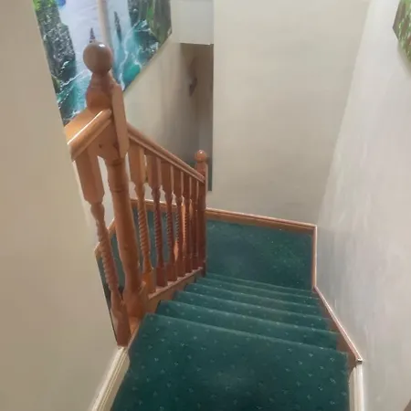 Edwards Cosy 3* Galway