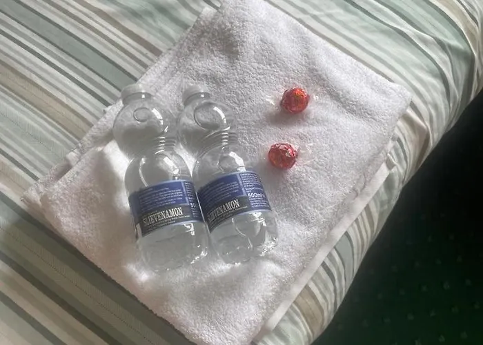 Edwards Cosy 3* Galway