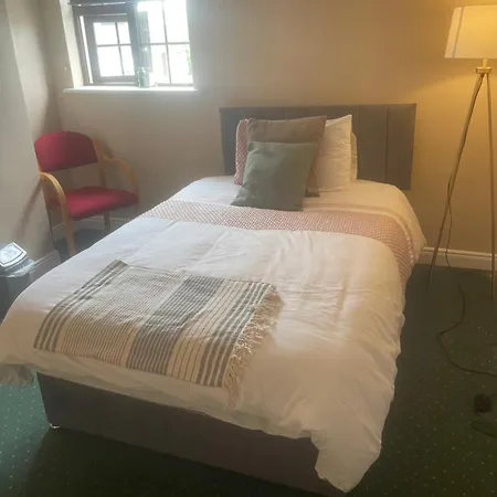Eamonns Cosy Private Parking 3* Galway