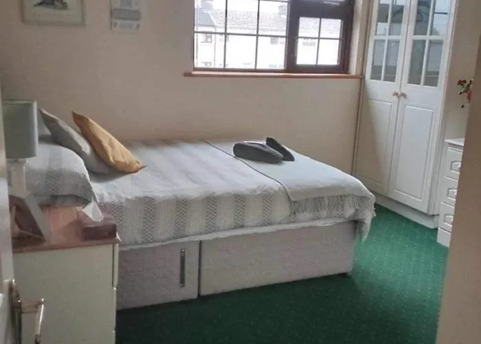 Edwards Cosy 3*