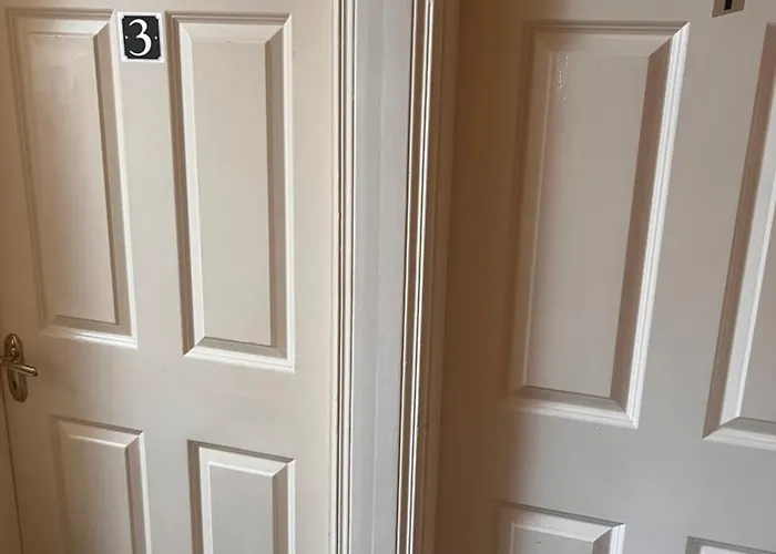 Edwards Cosy 3* Galway