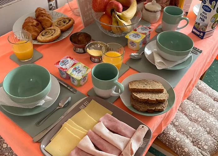 Edwards Cosy Casa de hóspedes 3*