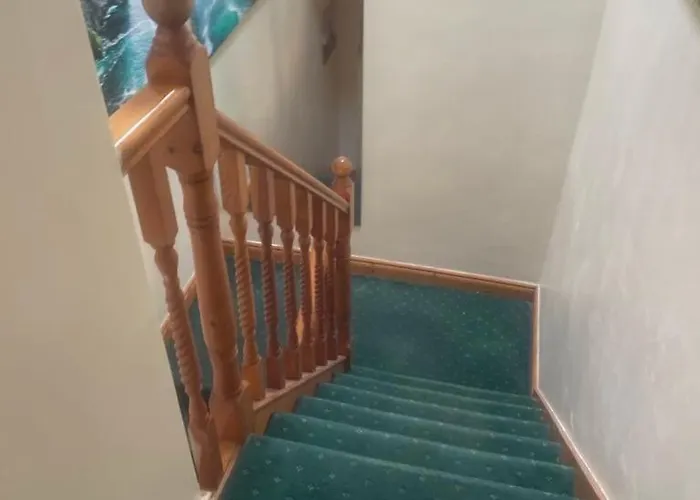 Edwards Cosy 3* Galway