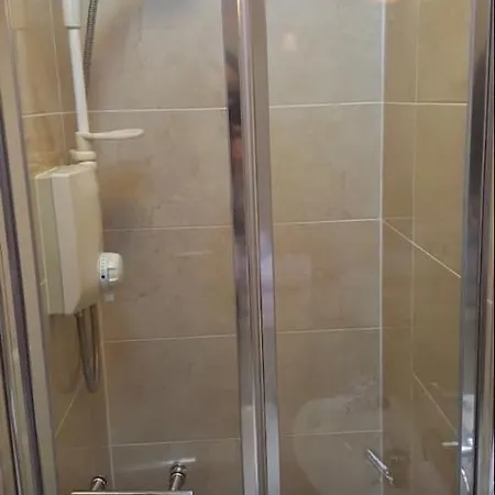 Edwards Cosy 3* غالواي