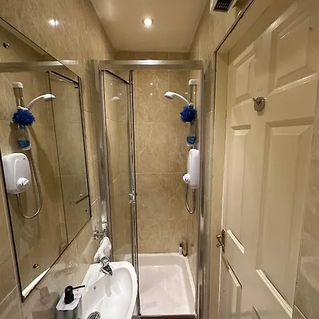 Eamonns Cosy Private Parking 3* Galway