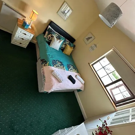 Edwards Cosy 3* غالواي