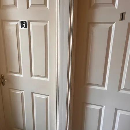 Edwards Cosy 3* غالواي